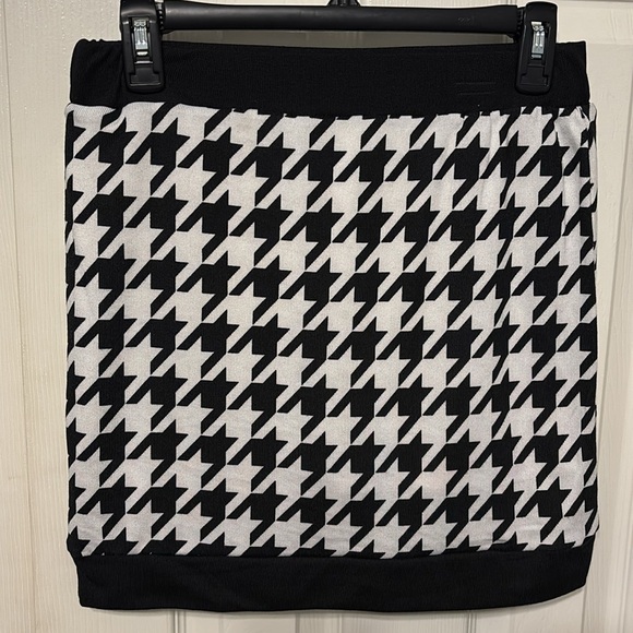 Beautees Big Girl Soft Knit 2 Pc Houndstooth Set - Picture 6 of 10